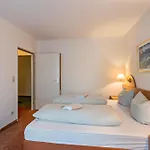 Aparthotel Am Stadtpark 3*