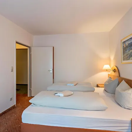 Am Stadtpark 아파트호텔 3*