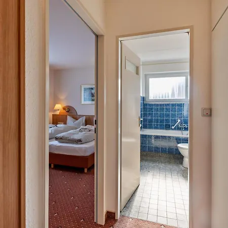 מלון דירות Am Stadtpark 3*